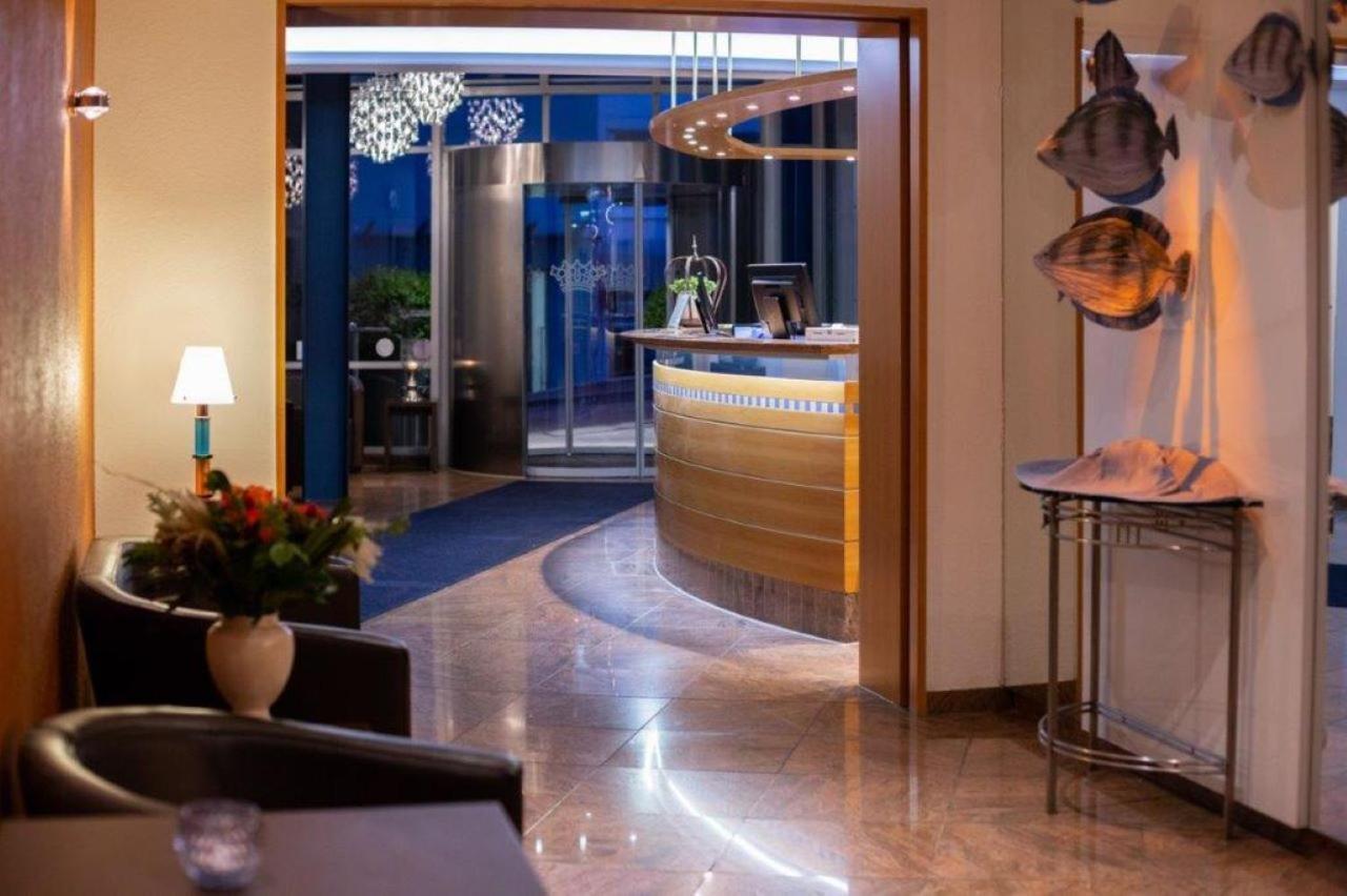 Kronenhotel Штутгарт Экстерьер фото