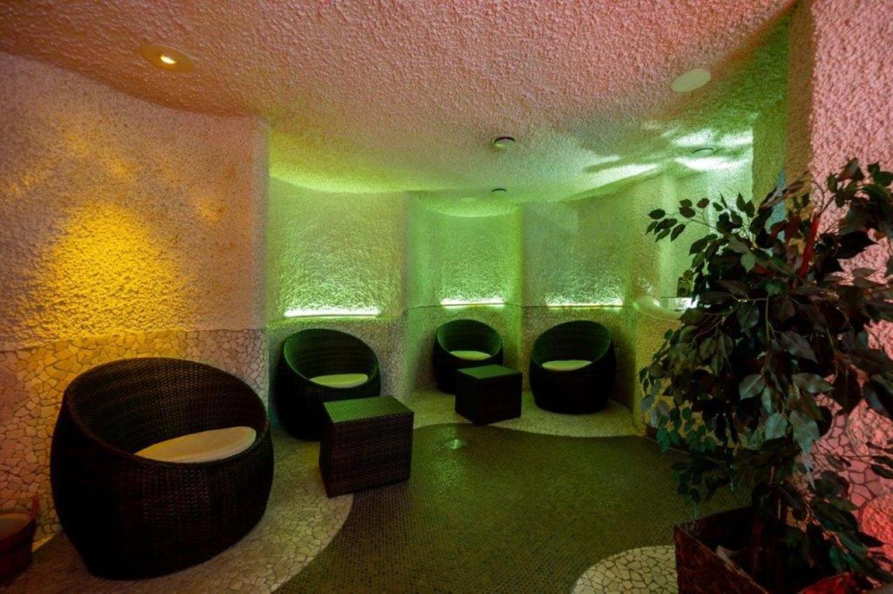 Kronenhotel Штутгарт Экстерьер фото